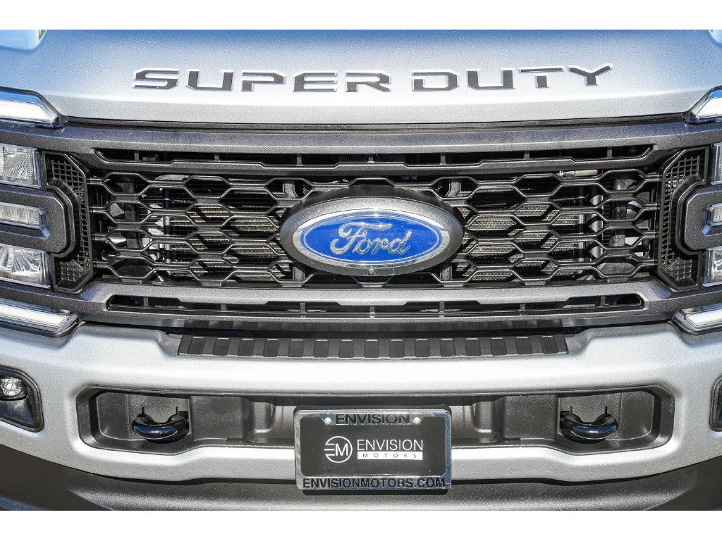 Used 2023 Ford F250 Lariat w/ Sport Appearance Package AWD/4WD image 8