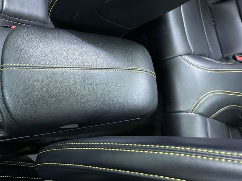 Used 2017 Ford Mustang GT Premium image 25