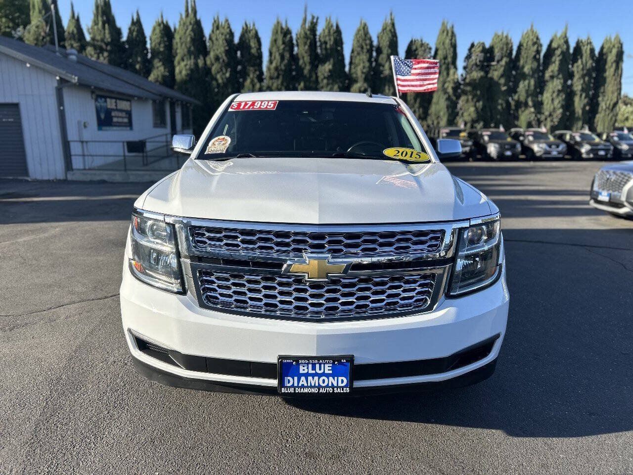 Used 2015 Chevrolet Suburban LT AWD/4WD image 2