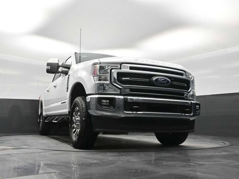Used 2021 Ford F250 Lariat w/ Lariat Value Package image 17