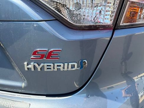 Used 2023 Toyota Corolla SE AWD/4WD image 11