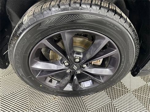 Certified 2021 Dodge Charger SXT w/ Blacktop Package image 9