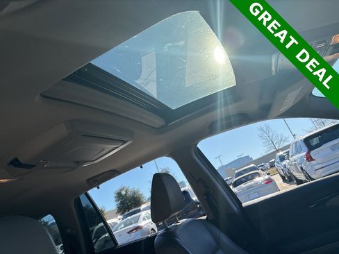 Used 2019 Honda Pilot Touring image 15