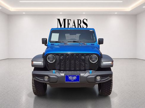 Used 2023 Jeep Wrangler Unlimited w/ 8.4" Radio Group AWD/4WD image 8