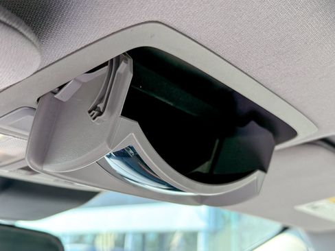 Used 2017 Honda CR-V EX image 29