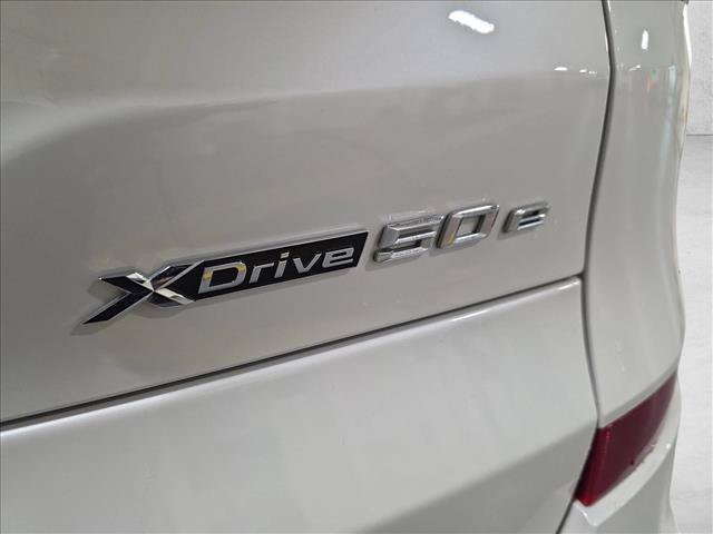 Used 2024 BMW X5 xDrive50e w/ Executive Package AWD/4WD image 12