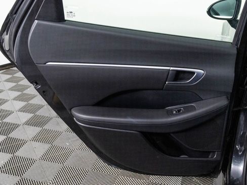 Used 2022 Hyundai Sonata SEL w/ Winter Weather Package image 35