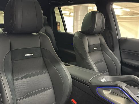 New 2025 Mercedes-Benz GLS 63 AMG 4MATIC image 35
