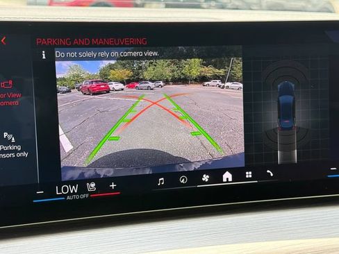 Used 2025 BMW i4 eDrive40 RWD image 28