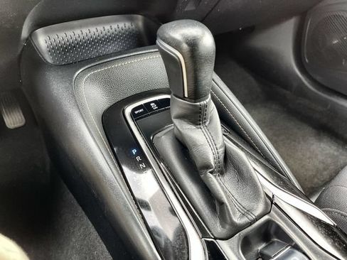 Used 2019 Toyota Corolla SE FWD image 21