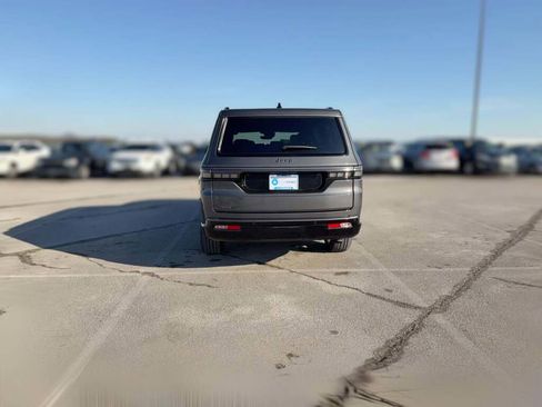 New 2026 Jeep Grand Wagoneer L Limited image 10