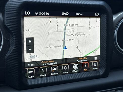 Used 2018 Jeep Wrangler Unlimited Sahara image 22