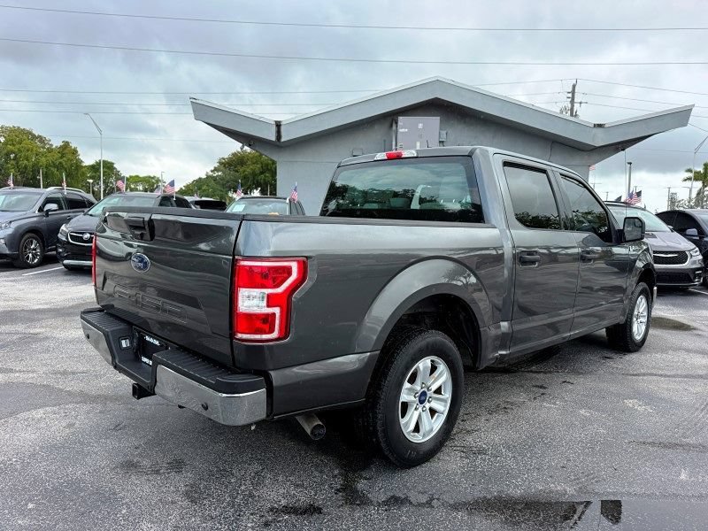 Used 2018 Ford F150 XLT w/ Trailer Tow Package RWD image 5