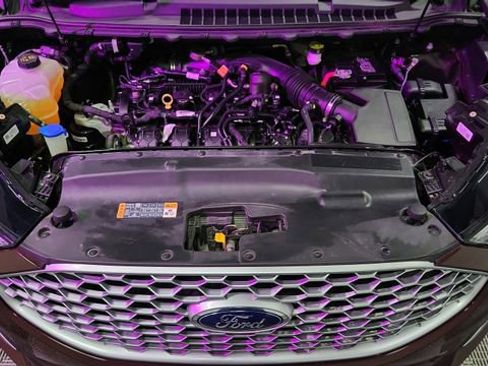 Certified 2024 Ford Edge SEL image 23