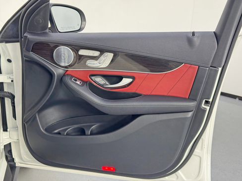 Used 2020 Mercedes-Benz GLC 300 GLC 300 w/ AMG Line image 46