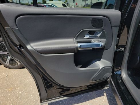 Certified 2026 Mercedes-Benz GLB 250 image 10