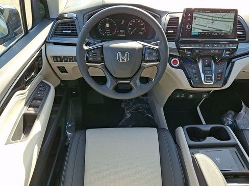 New 2026 Honda Odyssey Elite image 7