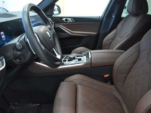 Used 2026 BMW X5 xDrive40i AWD/4WD image 22