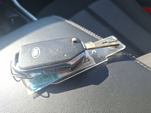 Used 2021 Kia Sorento LX FWD image 27