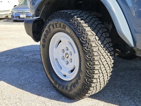 Certified 2024 Ford Bronco Heritage Edition image 31