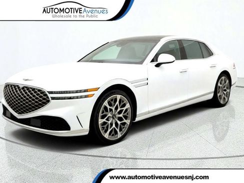 Used 2025 Genesis G90 3.5T AWD/4WD image 1