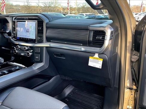 Used 2025 Ford F150 Lariat w/ Equipment Group 502A High image 14