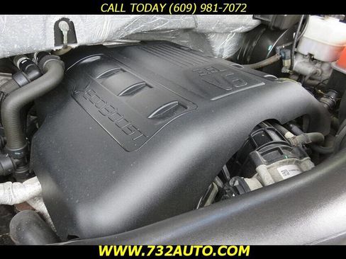 Used 2015 Ford Expedition EL XLT image 34