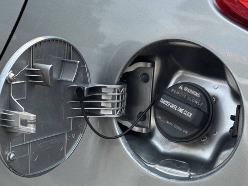 Used 2012 Hyundai Tucson GLS FWD image 28
