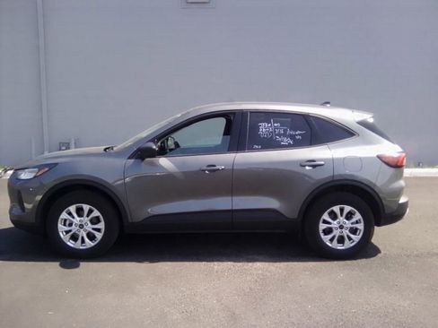 Used 2025 Ford Escape Active image 8