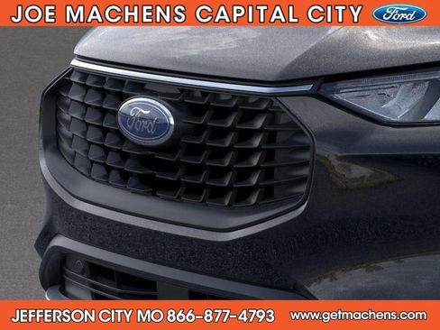 New 2026 Ford Escape Active w/ Cold Weather Package image 18