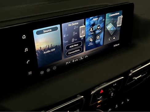 New 2026 Nissan Sentra SR w/ SR Premium Package FWD image 6