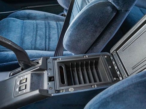 Used 1989 Ford Thunderbird Super image 44