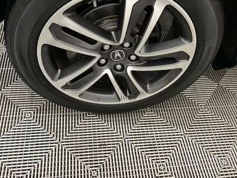 Used 2017 Acura MDX SH-AWD w/ Advance Package image 9