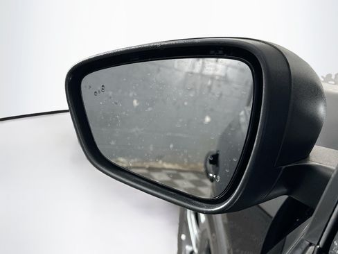 Used 2025 Ford Escape ST-Line AWD/4WD image 16