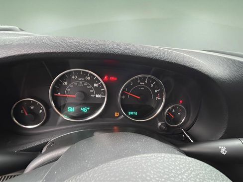 Used 2017 Jeep Wrangler Unlimited Sport image 18