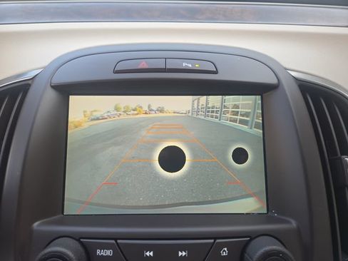 Used 2015 Buick LaCrosse Leather FWD image 23