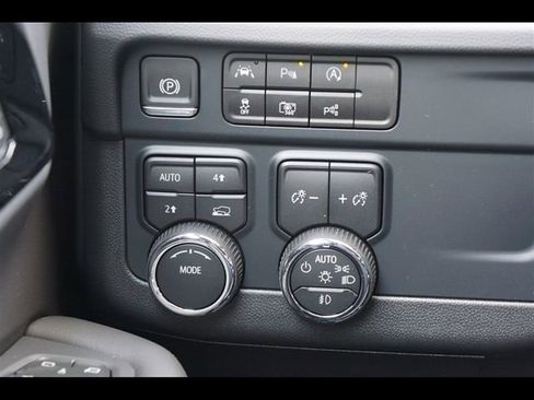 New 2025 Chevrolet Tahoe Premier image 10