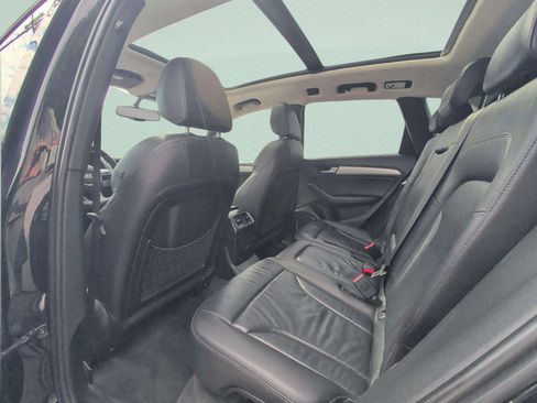 Used 2015 Audi Q5 2.0T Premium Plus AWD/4WD image 34