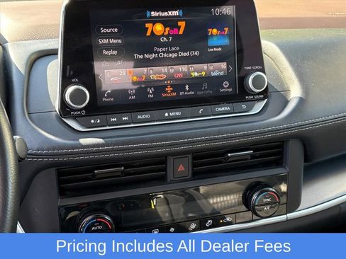 Used 2023 Nissan Rogue SV AWD/4WD image 12
