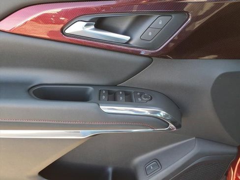 New 2026 Chevrolet Traverse Z71 w/ Driver Confidence Package image 7