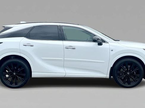 Used 2023 Lexus RX 500h F Sport w/ Cold Area Package AWD/4WD image 9