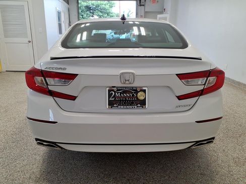 Used 2022 Honda Accord Sport Sedan image 5
