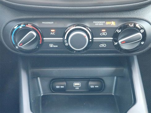 New 2025 Kia Soul LX image 14