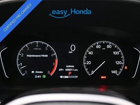Used 2025 Honda Pilot Touring image 9