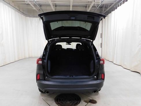 Used 2025 Ford Escape ST-Line Select image 14