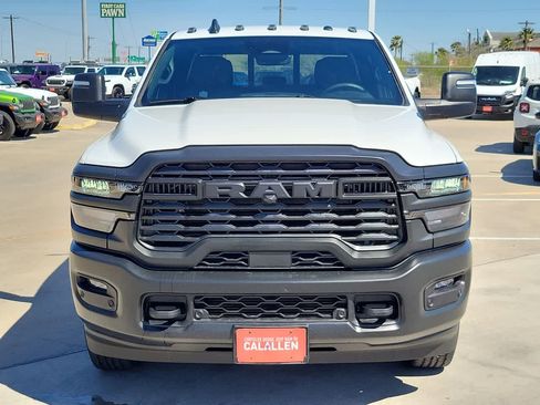 New 2026 RAM 2500 Tradesman AWD/4WD image 14