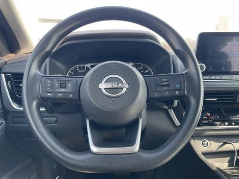 Certified 2023 Nissan Rogue SV image 7