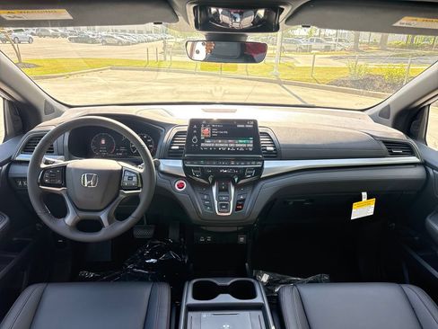 Certified 2026 Honda Odyssey Sport-L image 17