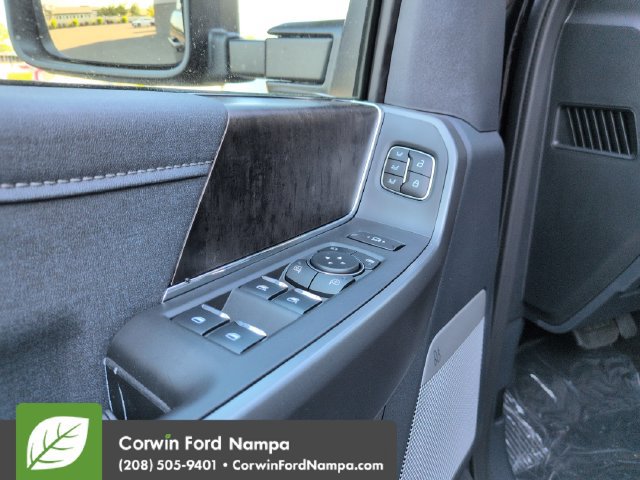 New 2026 Ford F350 Lariat AWD/4WD image 11