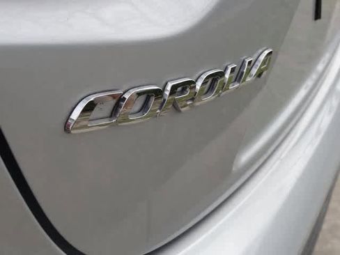 Used 2022 Toyota Corolla SE image 24